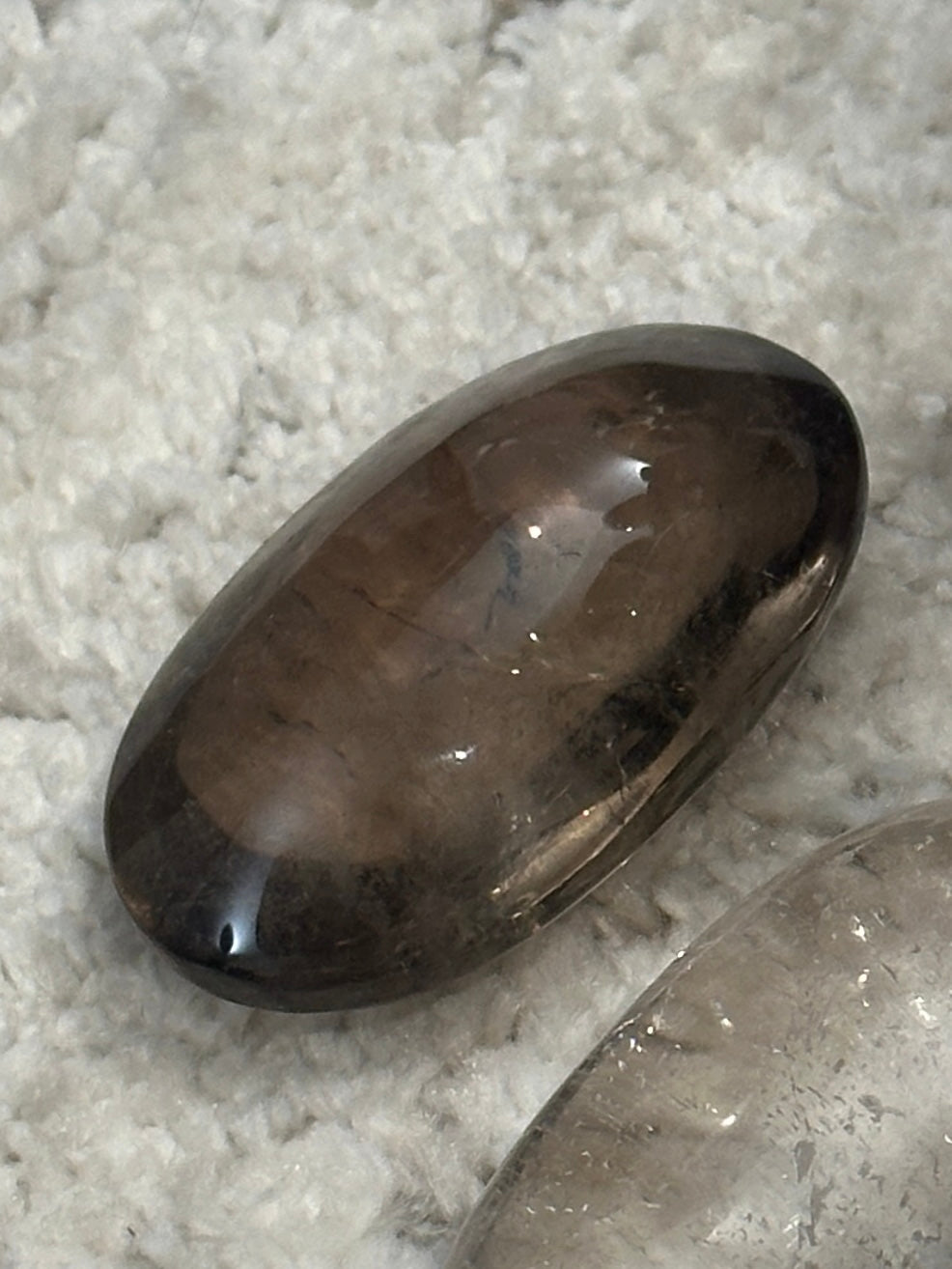 SMOKY QUARTZ PLAM STONE