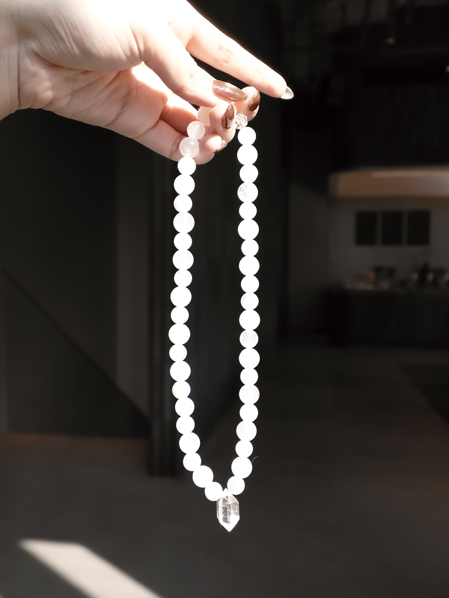 LA NEVE NECKLACE