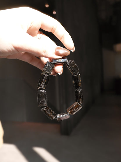BLACK TOURMALINE BRACELET