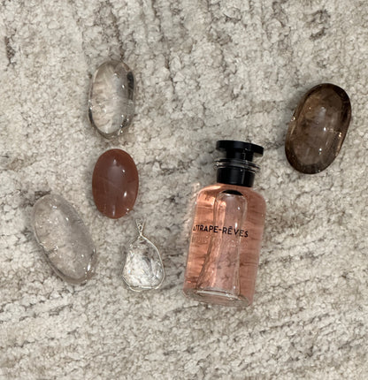 SMOKY QUARTZ PLAM STONE