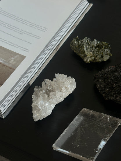 JINKOUHE CHRYSANTHEMUM QUARTZ CLUSTER