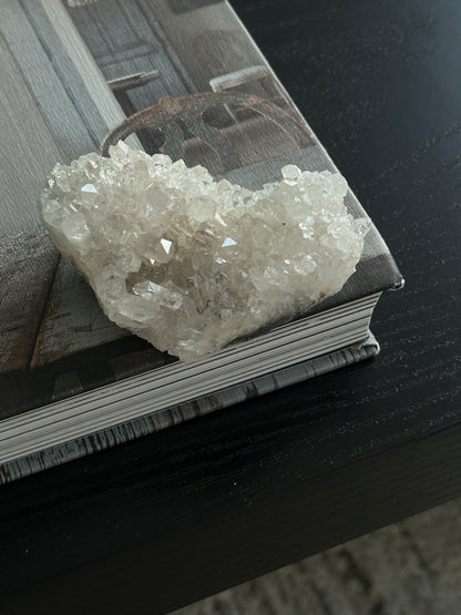 JINKOUHE CHRYSANTHEMUM QUARTZ CLUSTER