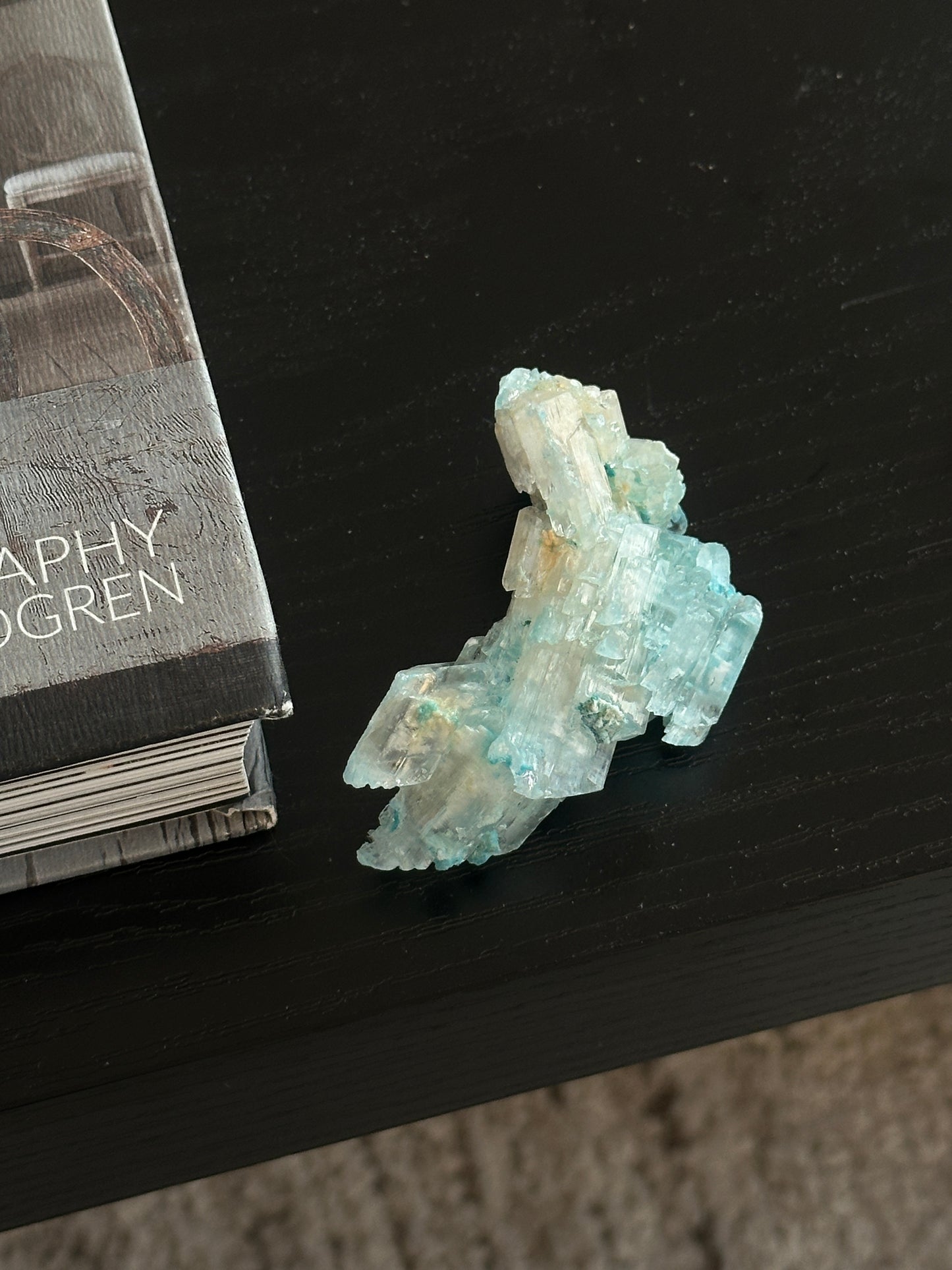 SELENITE ASSOCIATED WITH GIBBSITE