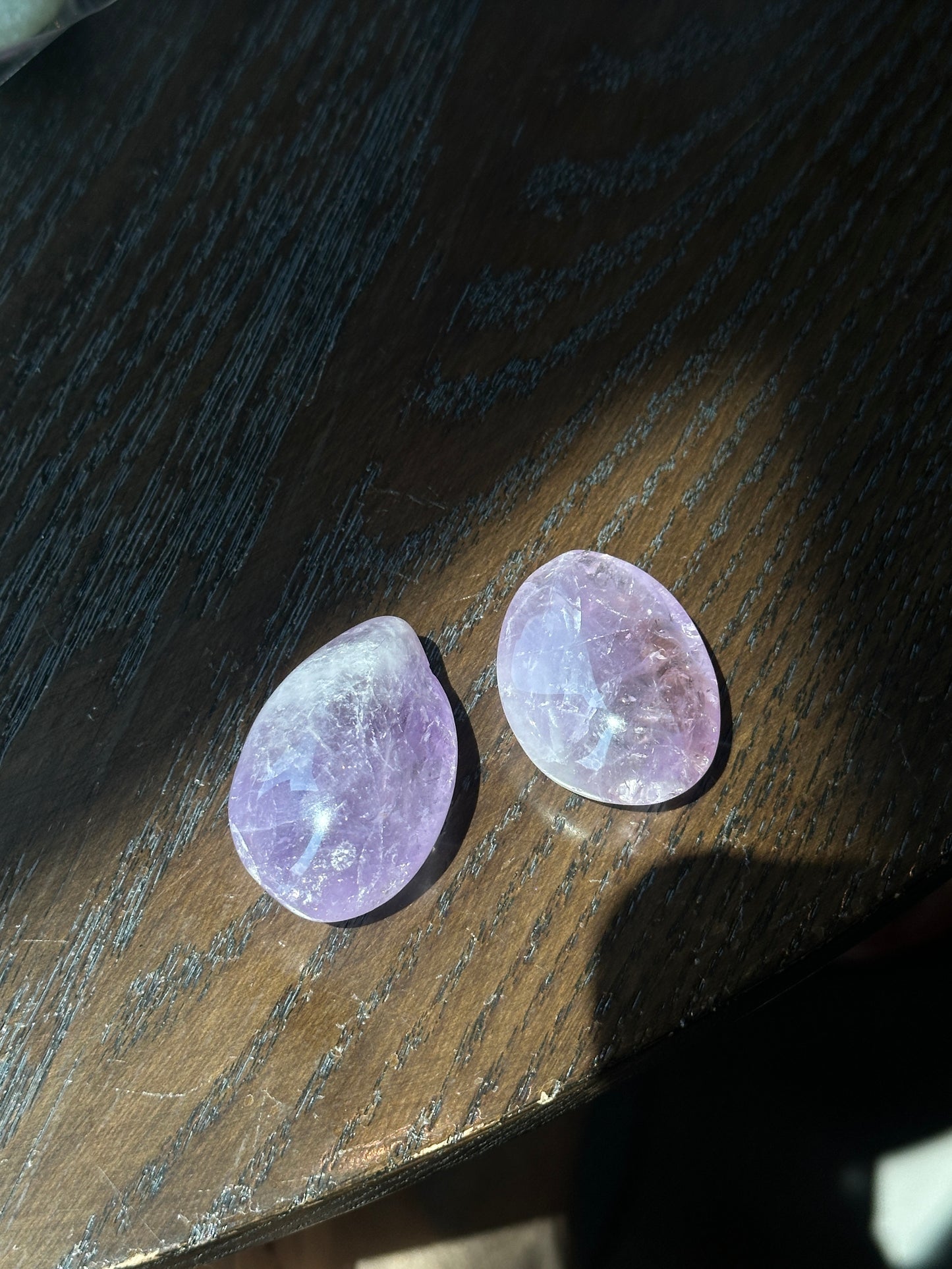 TUMBLED AMETHYST