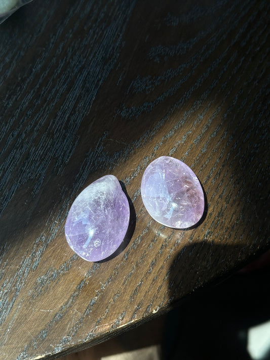 TUMBLED AMETHYST