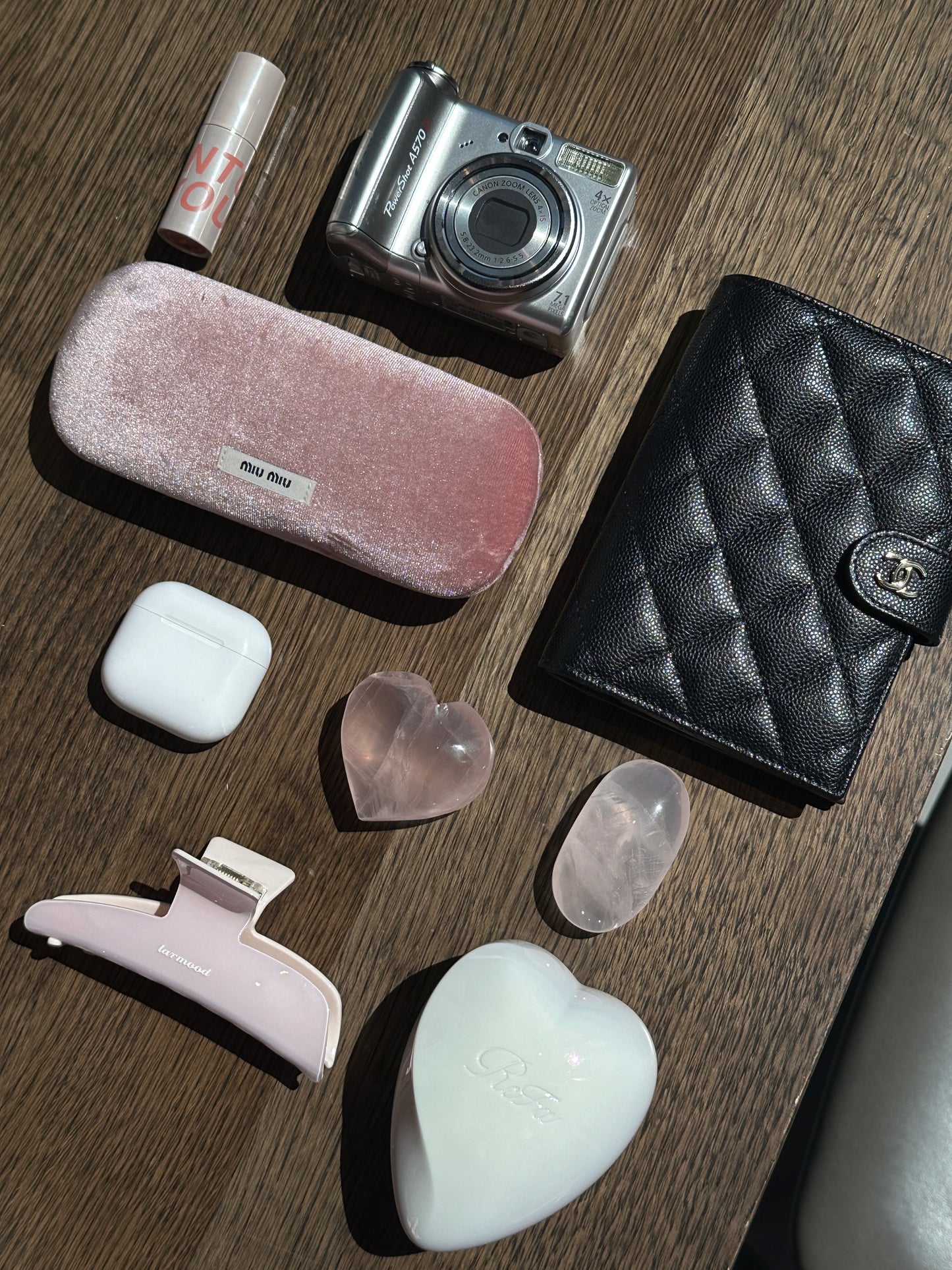 ROSE QUARTZ PALM STONE